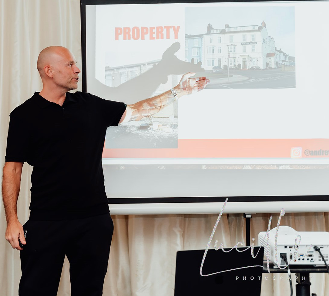 Dr Andrew Threadgold presenting